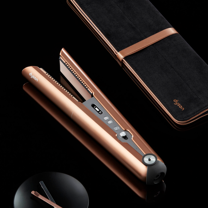Dyson Corrale reflection flatlay